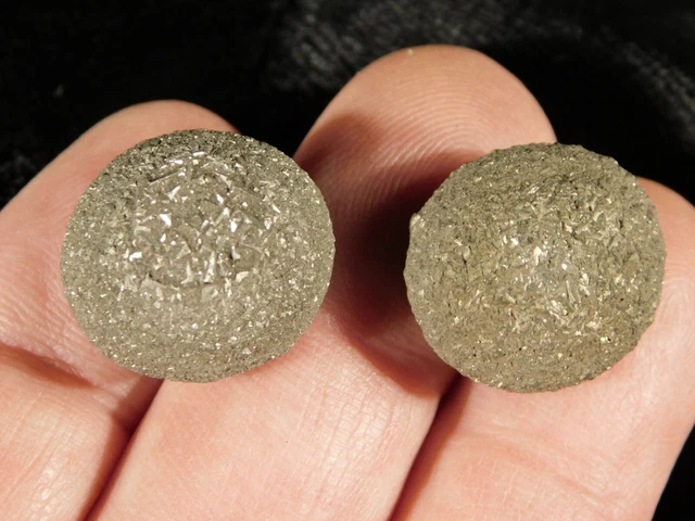 Small Boji Stone PAIR Nice and 100% Natural From Kansas 18.6gr