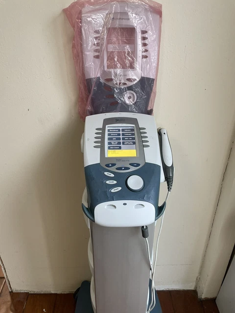 Chattanooga Vectra Genisys 2761  Ultrasound , Powers On, Extra New Face Cover .