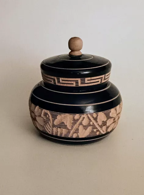 Vintage Turned Carved Round Wooden Trinket Box Mexico 3