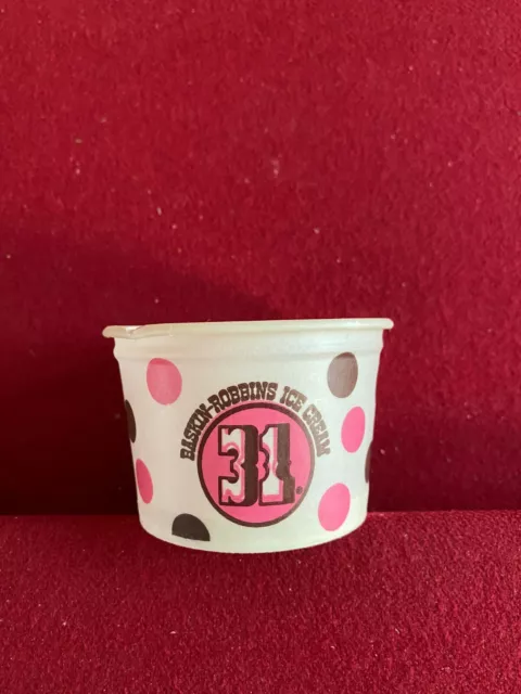 1970's, Baskin-Robbins Ice Cream, "Un-Used" Single Scoop Cup (Scarce / Vintage)