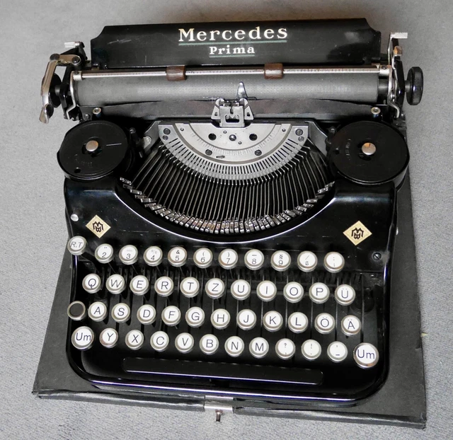Mercedes Prima Reiseschreibmaschine von 1936 aus Zella-Mehlis