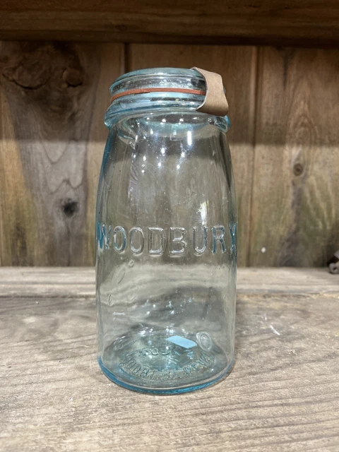 Woodbury- Antique canning jar - Qt - Ground lip, glass lid, with vent hole