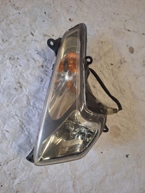 Clignotant Avant Gauche Pour SYM 125 GTS 2008 – Occasion, Fonctionnel