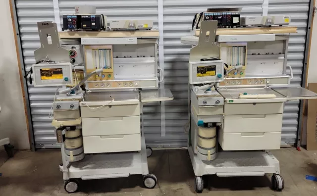 Lots Of 2Datex Ohmeda Aestiva/5 7900 Anesthesia Machine w Ventilator (MAB-9128)