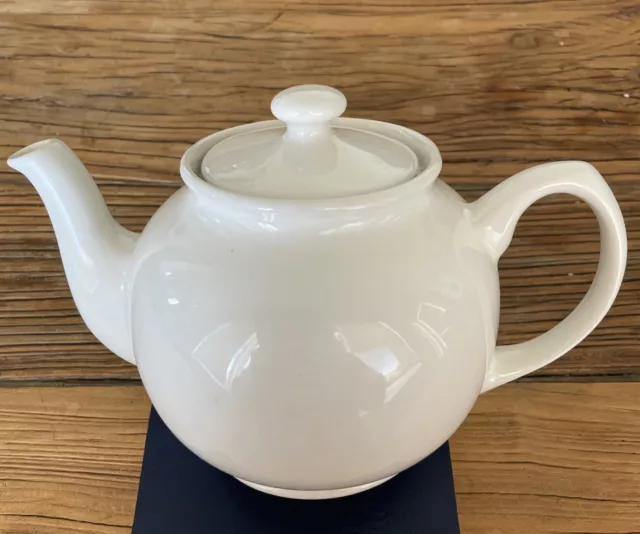 Vintage Teapot- Sadler . Made In England. Plain No Print.