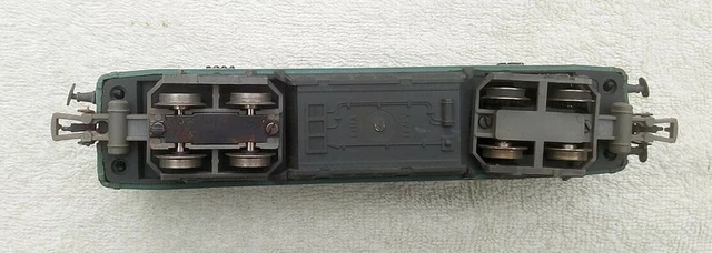 MARKLIN INVERSEUR POUR Locomotive Rs800 / E.lok Rs 800 EUR 39,90 MARKLIN INVERSEUR POUR Locomotive Rs800 / E.lok Rs 800 EUR 39,90