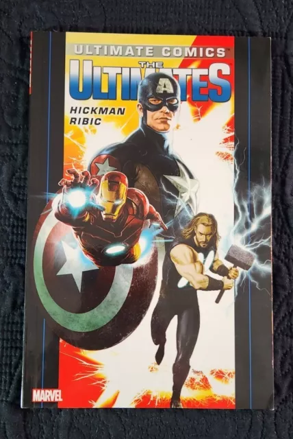 Ultimate Comics-Ultimates (VF+) by Hickman, Vol 1, Marvel TPB Comic Book