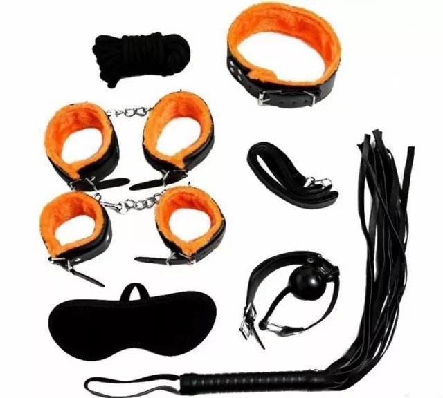 Kit de 7 accessoires SM / sado maso (couleur orange et noir)