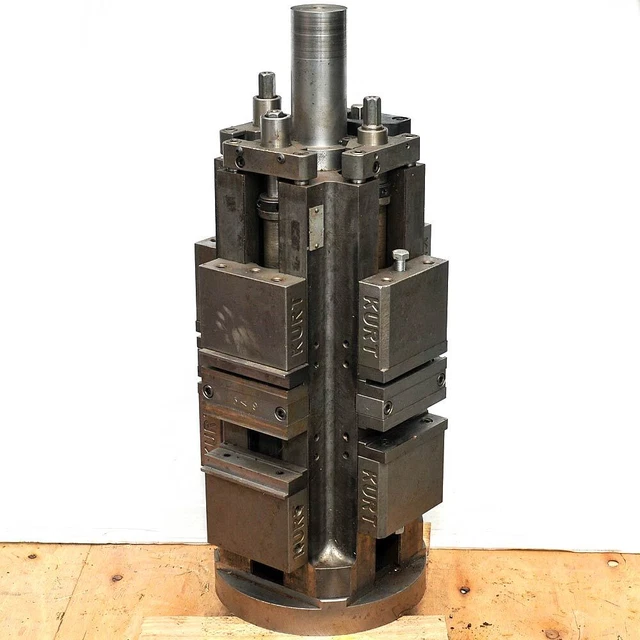 Kurt CT4D4 4x 4"Double Dual Vise Tower/Tombstone Mill Machinist Horizontal AS-IS Kurt CT4D4 4x 4"Double Dual Vise Tower/Tombstone Mill Machinist Horizontal AS-IS