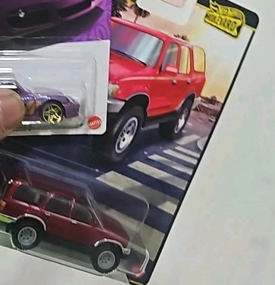 Hot Wheels Boulevard 1993 Toyota 4Runner #144 Rouge - Édition 2026 - Neuf