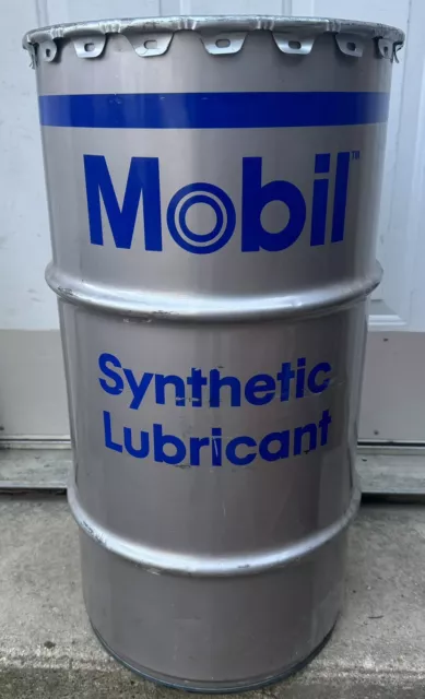 16 Gallon Mobil Motor Oil Drum Man Cave Trashcan With Lid