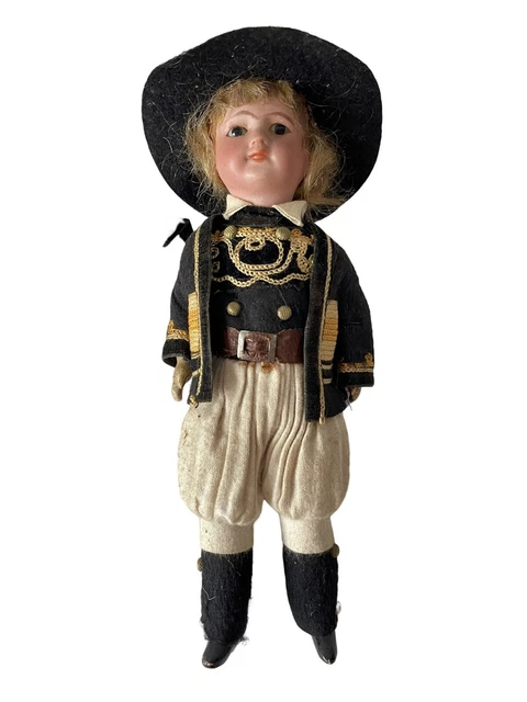 PETITE POUPEE ANCIENNE EN COMPOSITION SFBJ - HT 23 cm EUR 40,00 - FR