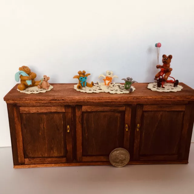 Dollhouse miniature Handcrafted clay Bear Collection. Unsigned lot of 1:12 scale