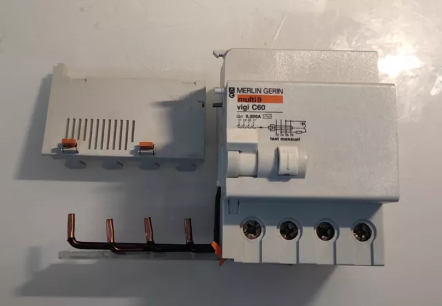 BLOC VIGI C60 4 Poles 10A 16A 20A 25A 32A 40A 300mA MERLIN GERIN DIFFERENTIEL