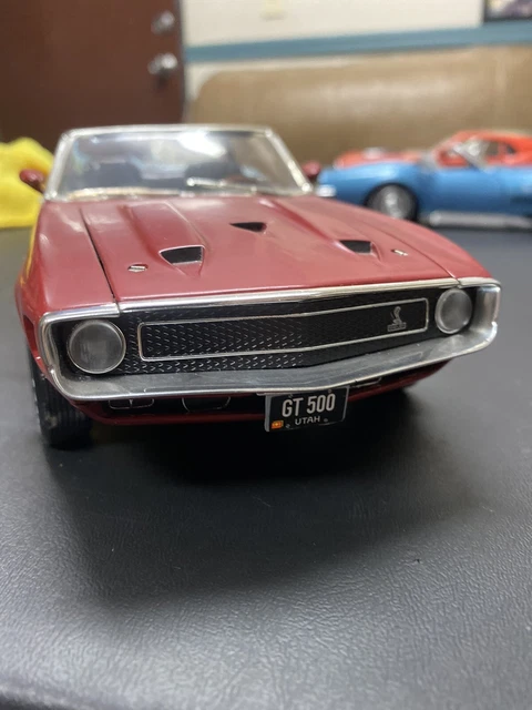 Maisto Mustang Shelby GT 500 1/18 – Portes/Capot/Coffre Ouvrants – Modèle Métal