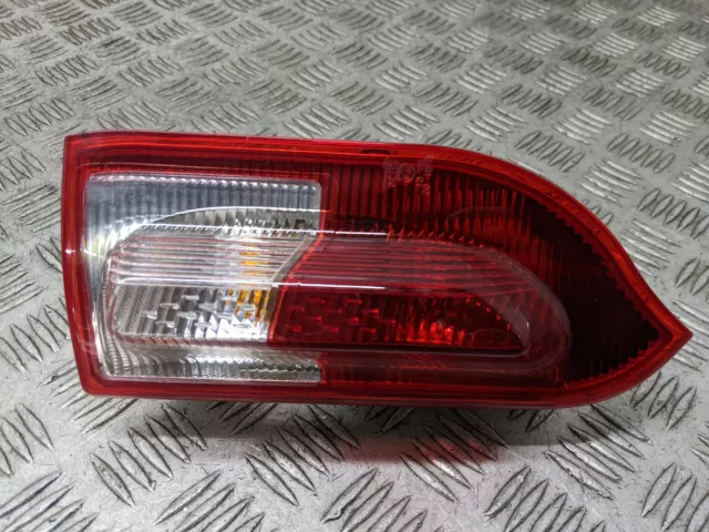 Vauxhall Insignia Mk1 Kombi 5dr 2008-2014 Heck Licht Heckklappe ( N/S Beifahrer)