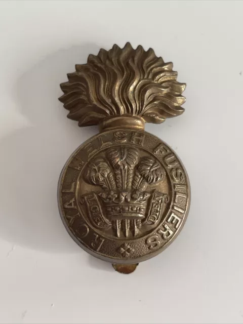 ORIGINAL WWI BRITISH Army Royal Welsh Fusiliers Brass Cap Badge EUR 23 ...