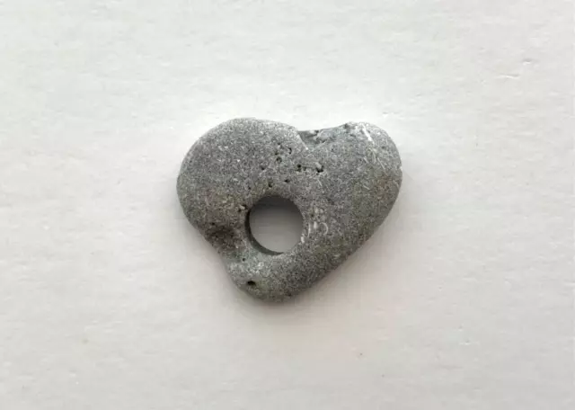 Natural Heart Shaped Beach Holey Rock ❤️ Love Charm Fairy Stone Hag Valentine US 2
