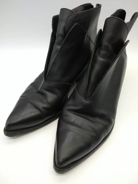 LD TUTTLE Booties Boots Womens Shoes BLACK LEATHER POINTY ANKLE Size 39 Zipper LD TUTTLE Booties Boots Womens Shoes BLACK LEATHER POINTY ANKLE Size 39 Zipper