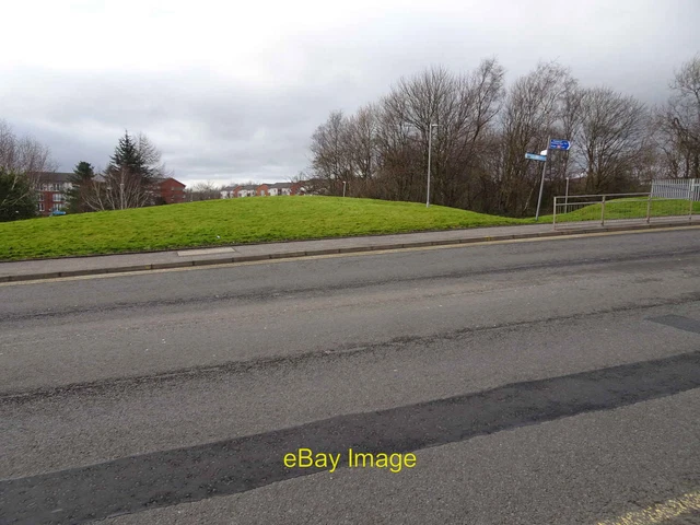 Photo 6x4 Kilbowie railway station (site), Dunbartonshire Clydebank Opene c2019