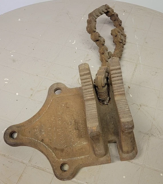 Vintage J.H WILLIAMS & CO Vulcan No.4 Chain Pipe Vise Brooklyn-Buffalo N.Y.