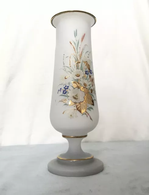 Antique Gold Gilt Clambroth Satin Glass Vase Hand Enameled Floral wreath - VGC