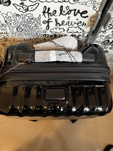 TUMI 19 Degree International Expandable Carry-on 4 Wheel - Black 139683-1041 3