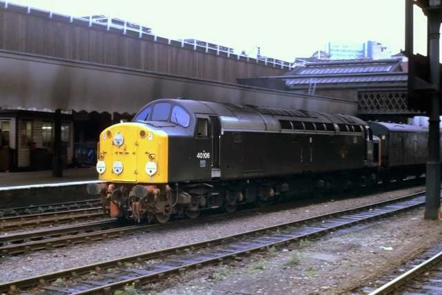 BRITISH RAIL CLASS 40 40 106 Manchester Victoria 08/10/82 Rail Photo B ...