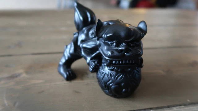 Japanese Netsuke Foo Dog ShiShi Holding Tama Ball Lion