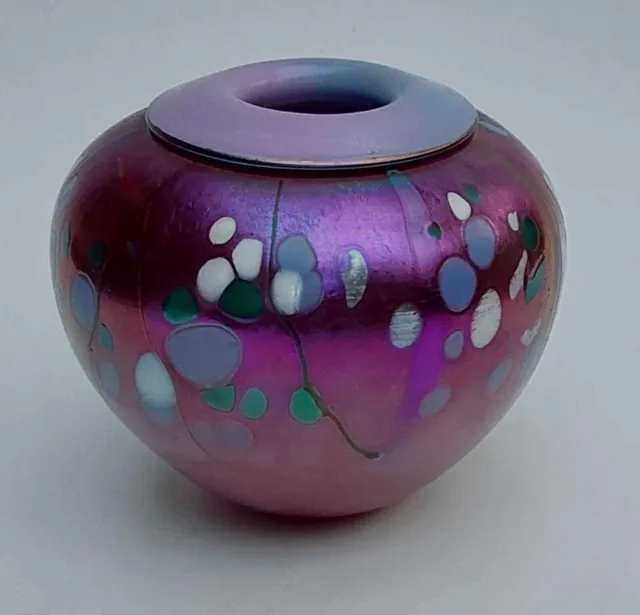 Gorgeous Vintage Iridescent Art Glass Vase Hand Blown By James Norton 1993 MINT