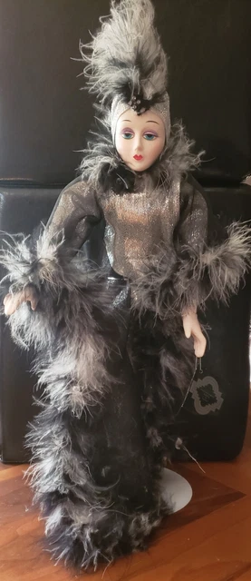 Seymour Mann Art Deco 18” Porcelain Bisque Fashion Doll w/Tag and stand