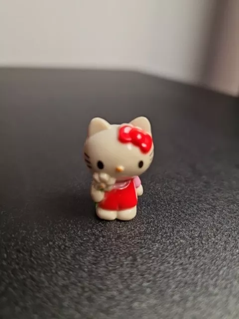 Hello Kitty Figur 4 / Minifigur / Ü Ei / Überraschungseier