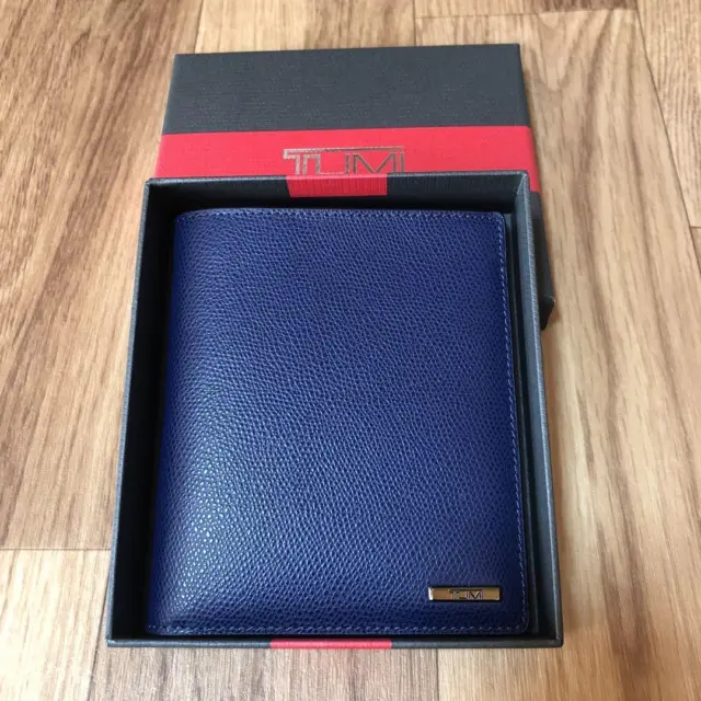 New Unused Tumi Bifold Wallet Passport Case Blue Leather With Box