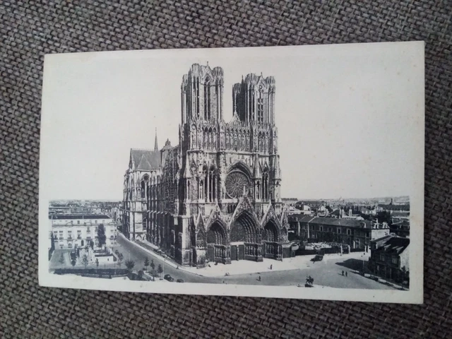 Cpa Reims La Cathédrale