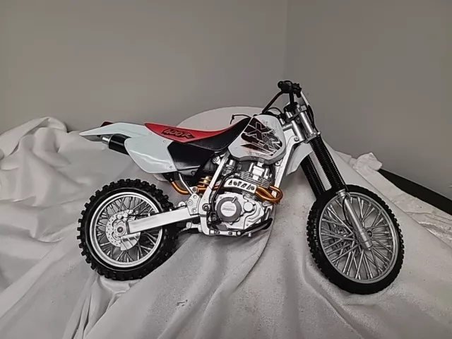 NEW RAY HONDA XR 400R SWAT Dirt Bike Police Motorcycle 1:6