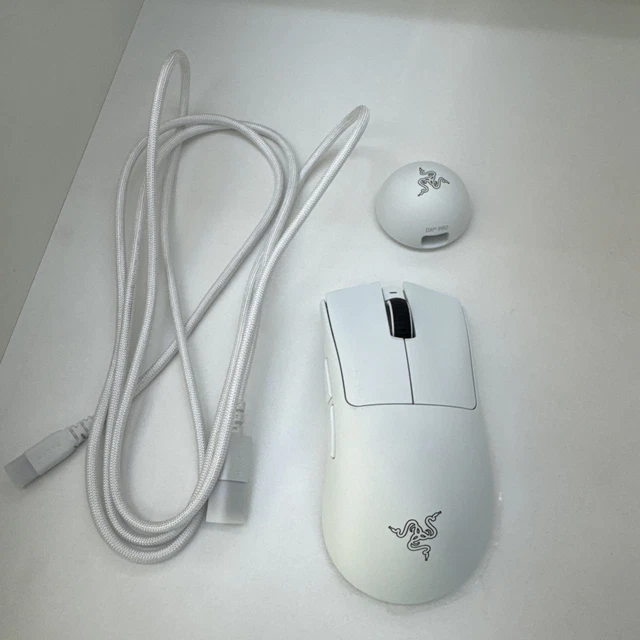 White Wireless Razer RAZER DEATHADDER V4 Pro Ultra-lightweight Ergonomics Wireless Gaming ...