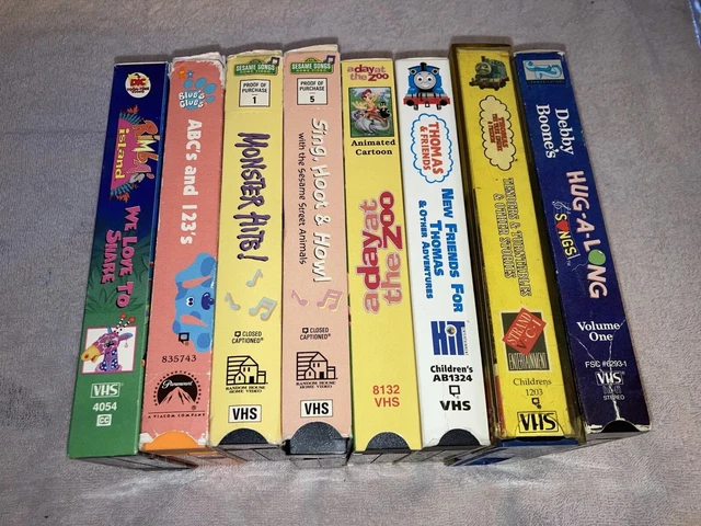 HUGE LOT VHS 90S KIDS TV CLASSICS: Blue’s Clues, Thomas The Tank Engine, Vintage