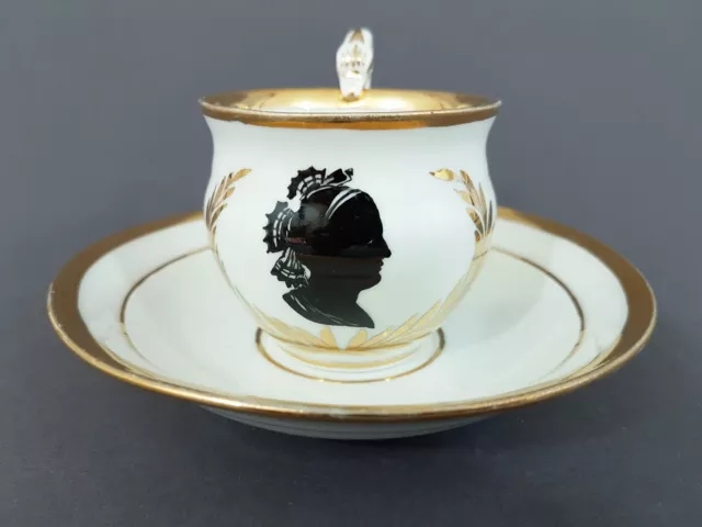 (M1280) Meissen Biedermeier Schwanenhenkel Tasse, Silhouetten Malerei, um 1840