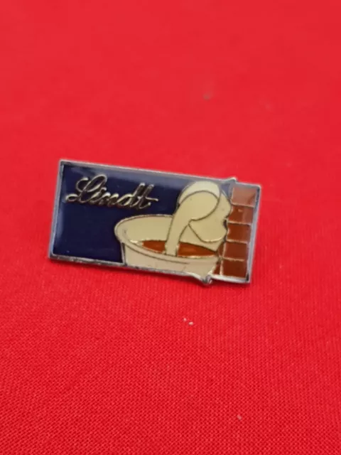 Pin's Pins Epingle Lapel Pin Vintage 3C Logo Chocolat Lindt