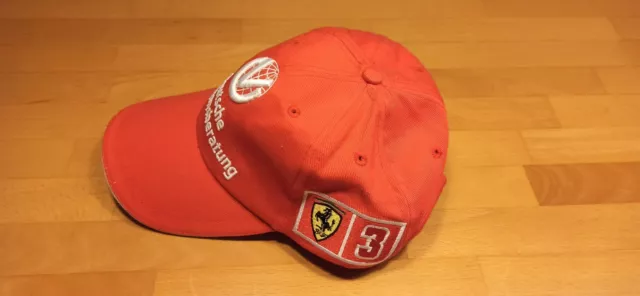 Michael Schumacher Collection Formel 1 Mütze Base Cap Ferrari WM Champion 2000