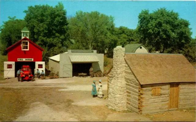 Chrome Postcard Mt Pleasant Iowa IA Old Threshers Pioneer Village Fire House UNP