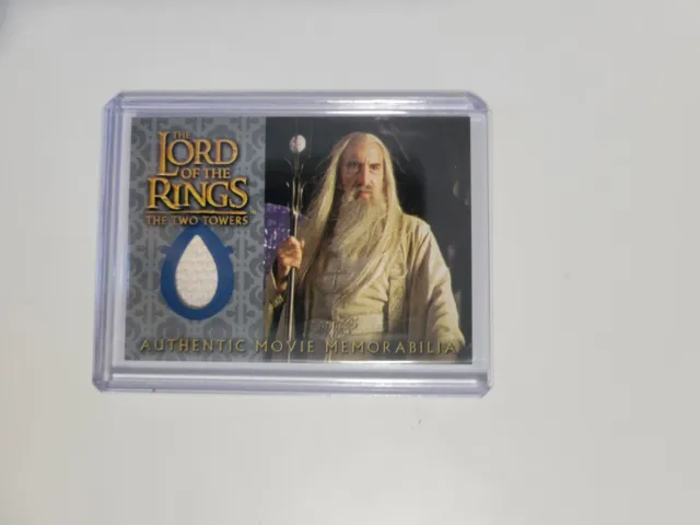 Lord of the Rings TTT Update, The SARUMAN'S OVERTUNIC Costume Card Topps 2003