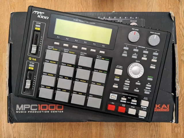 Akai MPC1000 Music Production Center (128mb RAM, JJOS2XL and JJOS 3 upgrade)