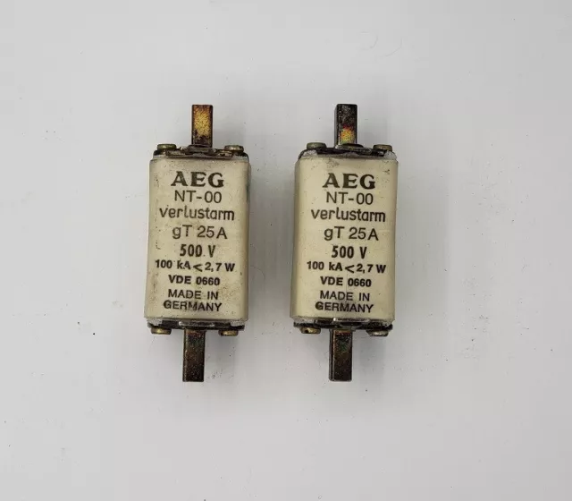 2x AEG Sécurité NT 00 Insert Fusible Gt 25 A 500V Verlustarm