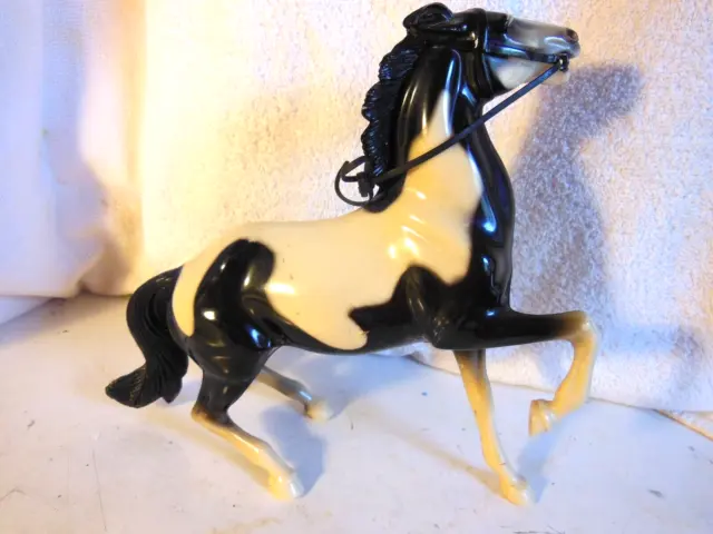 Vintage USA  Hartland Cochise or Longley  Horse, Black & White Pinto  excellent