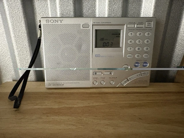 SONY ICF-604 FM/AM 2 Band Receiver Card Size Slim Portable Radio
