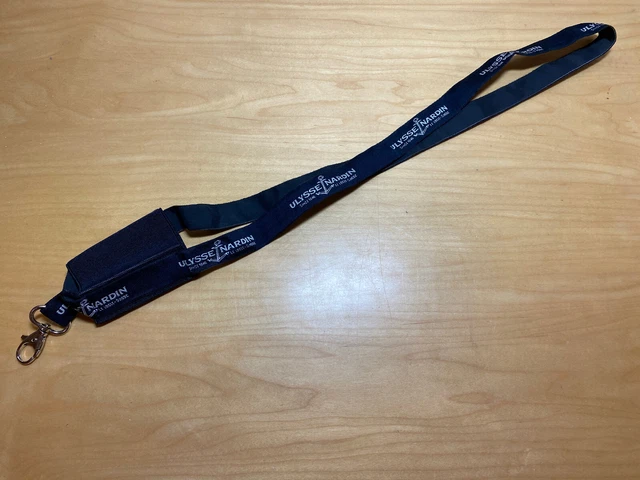 Lot De 2 Porte-clés Ulysse Nardin - 1 En Métal Et 1 Lanyard Bleu - Style Nautique Décontracté