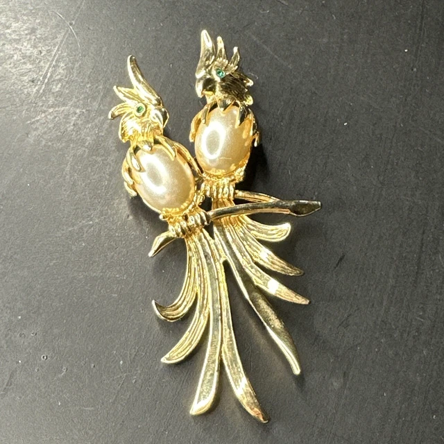 ANCIENNE BROCHE EN plaqué or Murat antique costume jewley plated gold