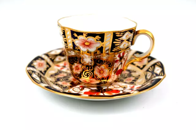 Royal Crown Derby Cup and Saucer Fine Bone China Imari 2451  Circa 1916