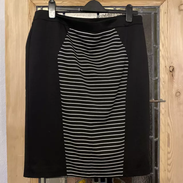 size 18 BNWT South stretchy black pencil  Skirt Off White Stripes Smart Workwear